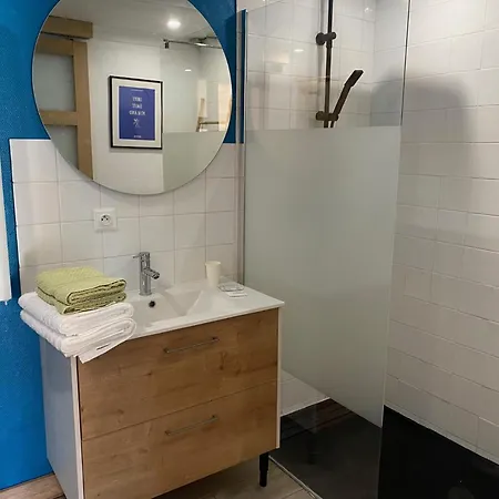 Le Bleu - Bonnement Bien فندق مبيت وإفطار Putot-en-Auge