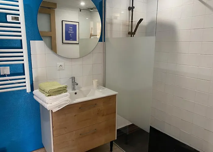 Le Bleu - Bonnement Bien Bed & Breakfast Putot-en-Auge