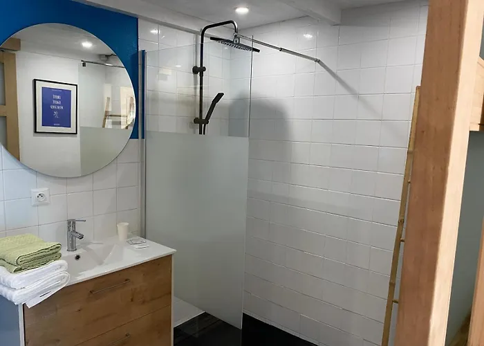 Le Bleu - Bonnement Bien Bed & Breakfast